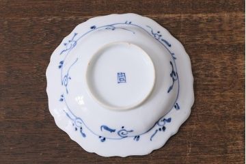 アンティーク雑貨　江戸明治期　蝶文染付変形皿2枚(中皿)(R-041119)