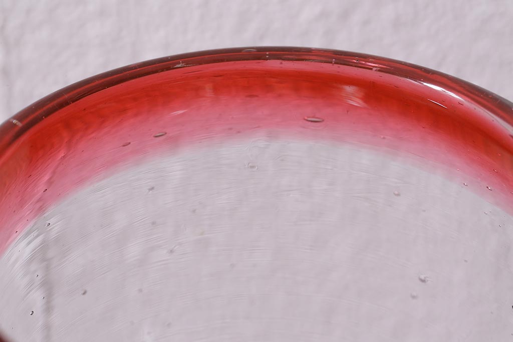 アンティーク雑貨　レトロ　大正期　なつめ形　赤縁氷コップ(吹ガラス)(R-041126)