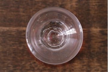 アンティーク雑貨　レトロ　大正期　なつめ形　赤縁氷コップ(吹ガラス)(R-041126)