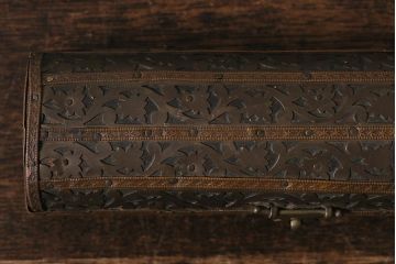 アンティーク雑貨　イギリスアンティーク　クラシカルな小箱(ペンケース、小物入れ)(R-041128)