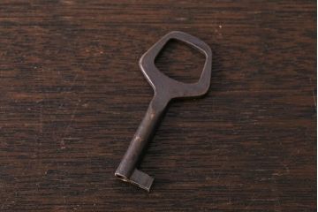 ヴィンテージ家具　ヨーロッパビンテージ　輸入家具　象嵌と挽き物細工が目を引くライティングビューロー(簿記机、在宅ワーク、在宅用ワークデスク、机、在宅ワーク、在宅用引き出し)(R-041133)