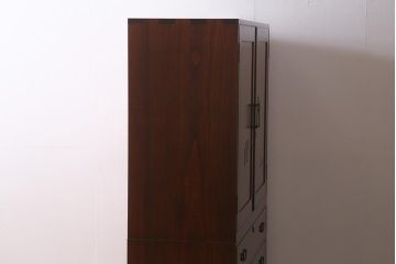 中古　国産　工芸家具　高級品　総無垢材　桐材・桑材　衣装盆付き　品のある佇まいが魅力の衣装箪笥(和タンス、洋服タンス、桐箪笥、桐たんす)(R-041135)