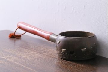 アンティーク雑貨　古民具　銅製　銀象嵌　波千鳥　火熨斗(ひのし)(R-041138)