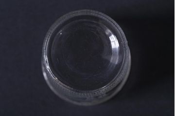アンティーク雑貨　レトロ　プレスガラス　菖蒲(アヤメ)　グラス5個セット(コップ、和ガラス)(R-041140)
