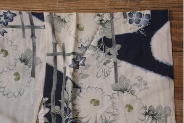 アンティーク着物　秋草の図　縮緬襦袢(古布着物)(R-041146)