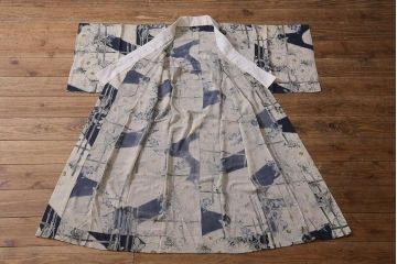 アンティーク着物　秋草の図　縮緬襦袢(古布着物)(R-041146)
