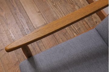 ヴィンテージ家具　北欧ビンテージ　デンマーク製　FDB　アイヴァン・A・ヨハンソン　J65　オーク材　スタイリッシュなデザインが素敵な一人掛けソファ(アームチェア、1Pソファ)(R-041154)