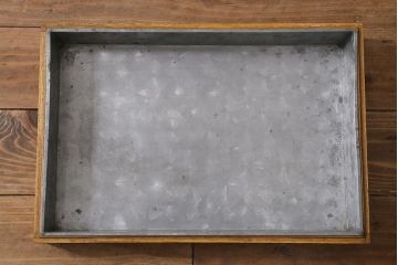 アンティーク雑貨　昭和レトロ　駄菓子屋　ブリキ　レトロな木製ショーケース(コレクションケース、ガラスケース、小物入れ、収納箱)(R-041156)