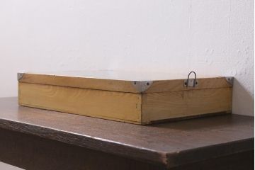 アンティーク雑貨　昭和レトロ　駄菓子屋　ブリキ　レトロな木製ショーケース(コレクションケース、ガラスケース、小物入れ、収納箱)(R-041157)