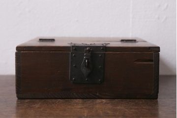 アンティーク雑貨　古民具・骨董　明治大正期　味わい深い小物収納箱(木箱、小箱、時代箱)(R-041158)