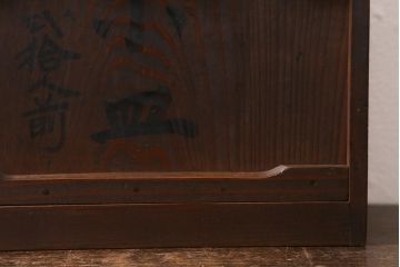 アンティーク雑貨　古道具　大正期　小ぶりな木製のおかもち(岡持ち、木製出前箱、皿箱、収納箱)(R-041159)