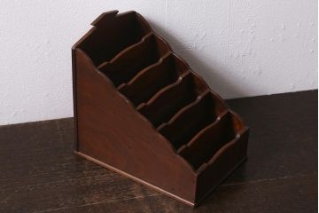 アンティーク雑貨　和製アンティーク　大正昭和初期　郵便物がすっきり収納できる木製レターラック(レターケース、状差し、ホルダー、卓上収納)(R-041160)