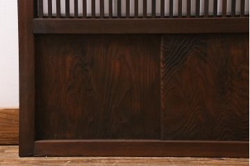 アンティーク建具　昭和中期　結霜・ダイヤガラス入り　裏障子付き　レトロモダンな雰囲気が魅力の格子戸2枚セット(引き戸、ガラス帯戸)(R-041165)
