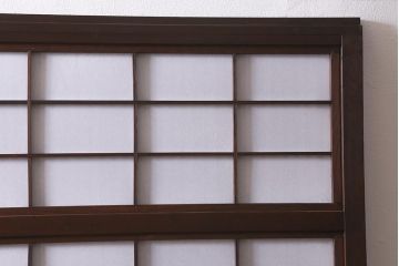 アンティーク建具　昭和中期　結霜・ダイヤガラス入り　裏障子付き　レトロモダンな雰囲気が魅力の格子戸2枚セット(引き戸、ガラス帯戸)(R-041165)