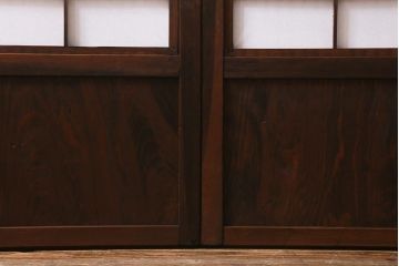 アンティーク建具　昭和中期　結霜・ダイヤガラス入り　裏障子付き　レトロモダンな雰囲気が魅力の格子戸2枚セット(引き戸、ガラス帯戸)(R-041165)