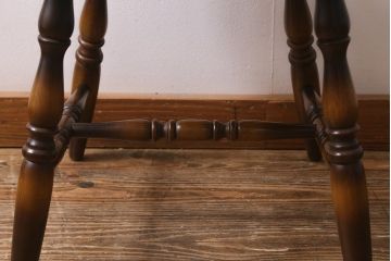 中古　飛騨産業　キツツキ　穂高シリーズ・WINDSOR　カントリースタイルにおすすめのウィンザーチェア(椅子、ダイニングチェア、ウインザーチェア)(R-041169)