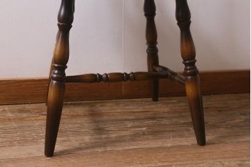 中古　飛騨産業　キツツキ　穂高シリーズ・WINDSOR　カントリースタイルにおすすめのウィンザーチェア(椅子、ダイニングチェア、ウインザーチェア)(R-041170)