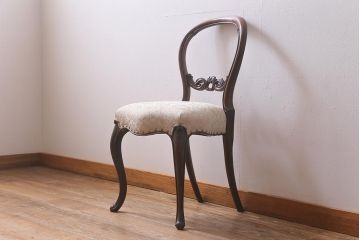 アンティーク家具　フランスアンティーク　マホガニー材　優雅な佇まいが魅力のバルーンバックチェア(椅子、ダイニングチェア)(R-041174)