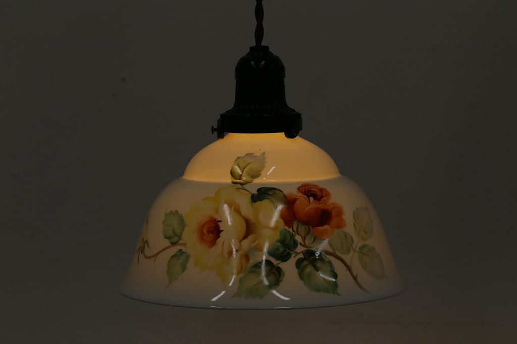 アンティーク家具　オールドノリタケ・則武(日陶)　ローズ(薔薇)　鮮やかな絵柄が目を引く電笠(天井照明、シェード)(R-041178)