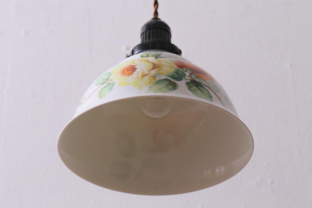 アンティーク家具　オールドノリタケ・則武(日陶)　ローズ(薔薇)　鮮やかな絵柄が目を引く電笠(天井照明、シェード)(R-041178)