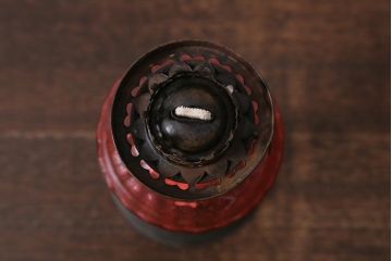 アンティーク雑貨　明治大正　グラビュール(グラヴュール)　金魚鉢型　チューリップ型　赤縁　フリルガラスのオイルランプ(洋燈、台ランプ)(R-041183)