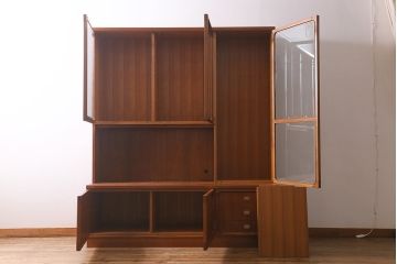 ヴィンテージ家具　日田工芸　チーク材　北欧風のデザインが素敵なキャビネット(収納棚、飾り棚、リビングボード、ビンテージ)(R-041191)
