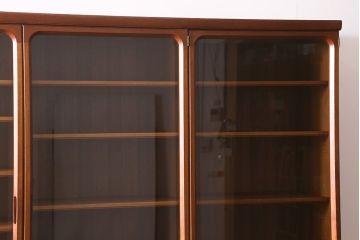 ヴィンテージ家具　日田工芸　チーク材　北欧風のデザインが素敵なキャビネット(収納棚、飾り棚、リビングボード、ビンテージ)(R-041191)