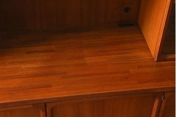 ヴィンテージ家具　日田工芸　チーク材　北欧風のデザインが素敵なキャビネット(収納棚、飾り棚、リビングボード、ビンテージ)(R-041191)