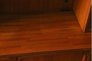 ヴィンテージ家具　日田工芸　チーク材　北欧風のデザインが素敵な大型キャビネット(リビングボード、収納棚、飾り棚、ビンテージ)(R-041193)