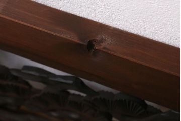 アンティーク建具　和製アンティーク　昭和中期　松に鷹　迫力ある彫りが見事な彫刻欄間(明かり取り、明り取り、建具)(R-041198)