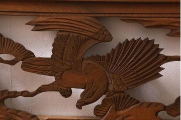 ビンテージ建具　鷹松図　風情のある和空間を演出する欄間(明かり取り、明り取り)(R-041207)