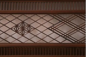 レトロ建具　三重菱　麻の葉　組子がおしゃれな和モダンな欄間(明かり取り、明り取り)(R-041209)