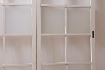 アンティーク建具　昭和中期　すりガラス入り　ホワイトペイントが爽やかなガラス戸4枚セット(引き戸、窓)(R-041213)
