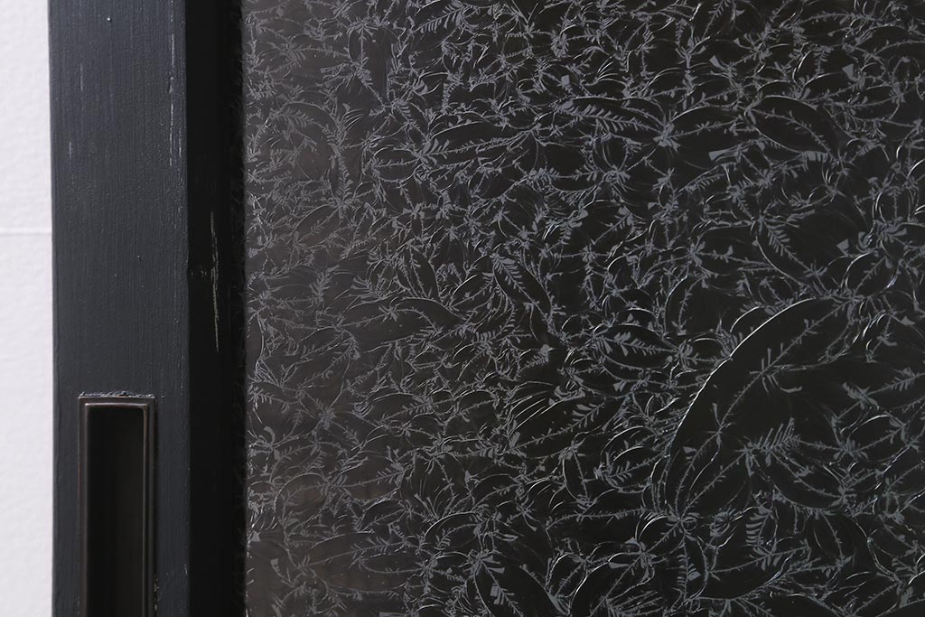 アンティーク建具　大正期　結霜・すりガラス入り　ノスタルジックな雰囲気が漂うペイントガラス戸1枚(引き戸)(R-041221)