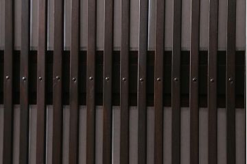 アンティーク建具　古建具リメイク　裏障子付き　当店オリジナルガラス　格子戸をリメイクしたパーテーション(衝立、つい立て、仕切り)(R-041223)