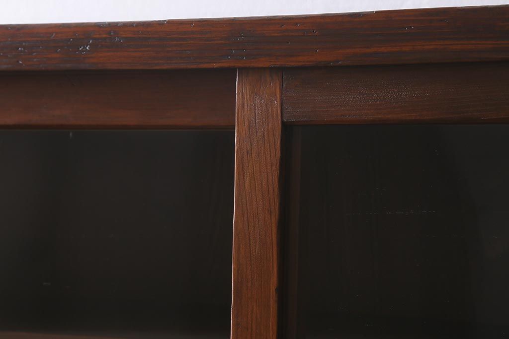 和製アンティーク家具　昭和初期　ヒノキ材　古い木のレトロな重ね戸棚(収納棚、食器棚、キャビネット)(R-041225)