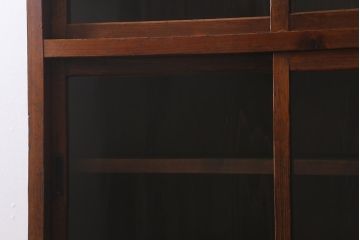 和製アンティーク家具　昭和初期　ヒノキ材　古い木のレトロな重ね戸棚(収納棚、食器棚、キャビネット)(R-041225)