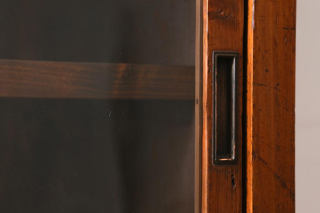 和製アンティーク家具　昭和初期　ヒノキ材　古い木のレトロな重ね戸棚(収納棚、食器棚、キャビネット)(R-041225)