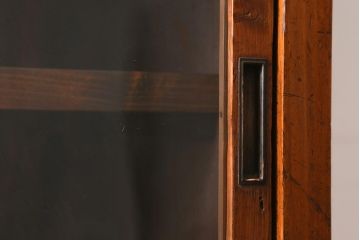 和製アンティーク家具　昭和初期　ヒノキ材　古い木のレトロな重ね戸棚(収納棚、食器棚、キャビネット)(R-041225)