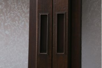 アンティーク建具　和製アンティーク　昭和初期　結霜ガラス　細かな格子が目を引く万本格子戸2枚セット(引き戸、建具)(R-041227)