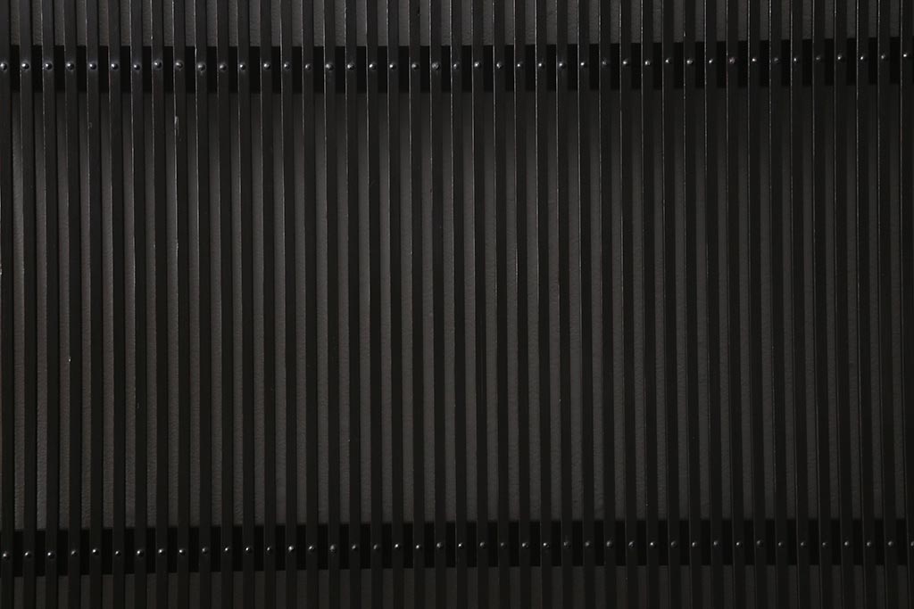 アンティーク建具　和製アンティーク　明治大正期　和の空間を高める万本格子戸2枚セット　(R-041228)