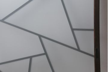 アンティーク建具　激レア!　昭和初期　すりガラス　凝ったデザインが目を引く美しいガラス戸1枚(建具、窓、引き戸)(R-041237)