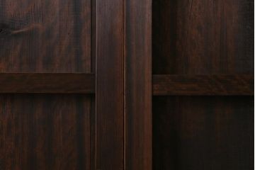 アンティーク建具　和製アンティーク　昭和初期　存在感のある佇まいが魅力の板戸2枚セット(建具、引き戸)(R-041238)