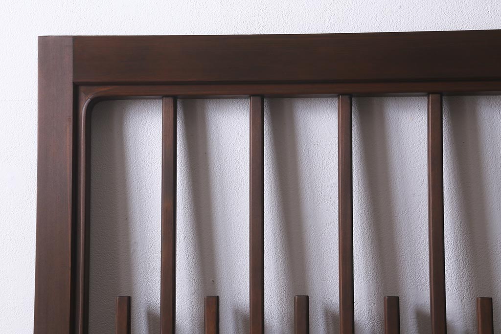 レトロ建具　昭和中期　和製アンティーク　ヒノキ材　上品な佇まいの格子戸2枚セット(建具、引き戸、玄関戸)(R-041239)注・こちらの商品はガラスは入っていません。