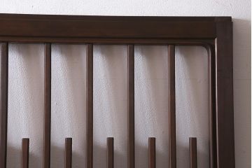 レトロ建具　昭和中期　和製アンティーク　ヒノキ材　上品な佇まいの格子戸2枚セット(建具、引き戸、玄関戸)(R-041239)注・こちらの商品はガラスは入っていません。