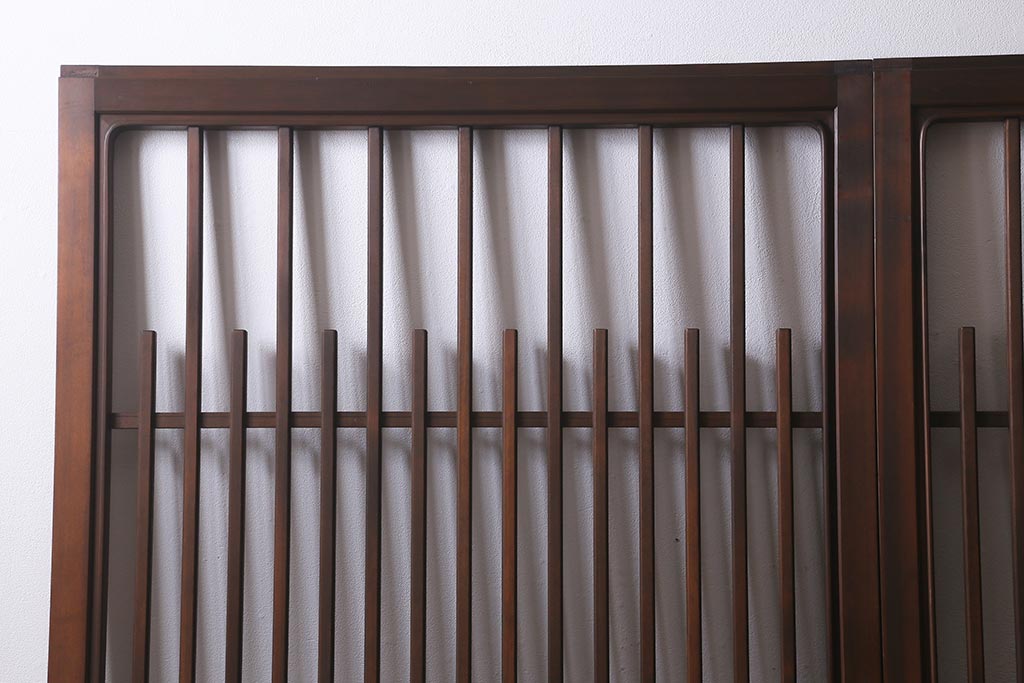 レトロ建具　昭和中期　和製アンティーク　ヒノキ材　上品な佇まいの格子戸2枚セット(建具、引き戸、玄関戸)(R-041239)注・こちらの商品はガラスは入っていません。