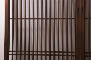 レトロ建具　昭和中期　和製アンティーク　ヒノキ材　上品な佇まいの格子戸2枚セット(建具、引き戸、玄関戸)(R-041239)注・こちらの商品はガラスは入っていません。
