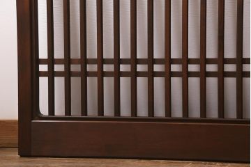 レトロ建具　昭和中期　和製アンティーク　ヒノキ材　上品な佇まいの格子戸2枚セット(建具、引き戸、玄関戸)(R-041239)注・こちらの商品はガラスは入っていません。