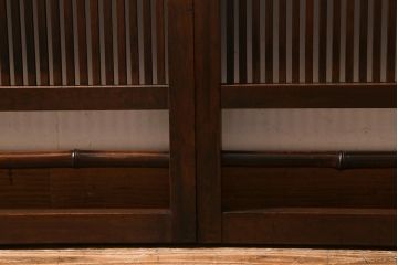 アンティーク建具　昭和中期　上手物　竹の装飾が目を引く風情漂う格子戸4枚セット(引き戸)(R-041240)