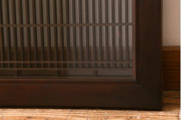 ビンテージ建具　両面ガラス入り　組子　細かい格子に流水模様が組み込まれた上品な筬欄間(オサランマ、明り取り、明かり取り)(R-041255)